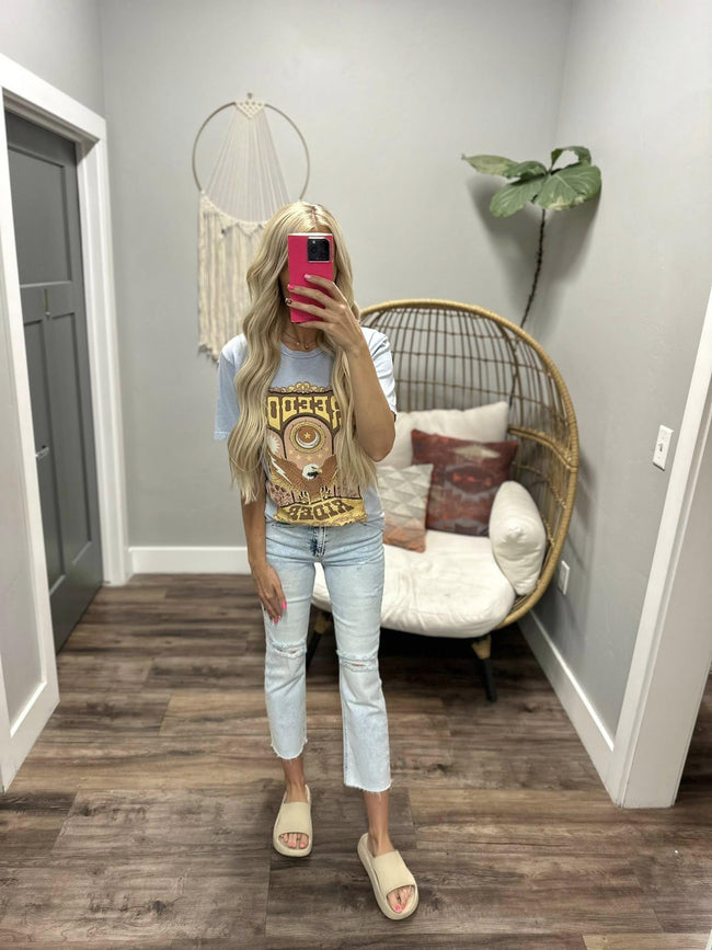 BLUE WASHED FREEDOM GRAPHIC TEE