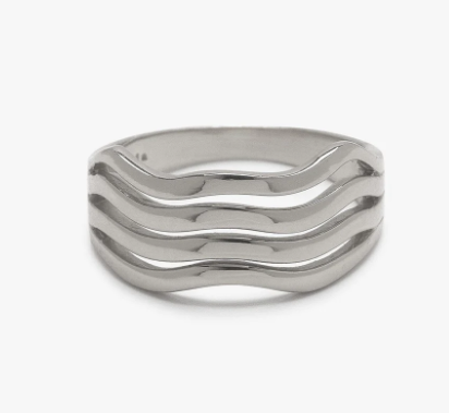 PURA VIDA SILVER WAVY RING