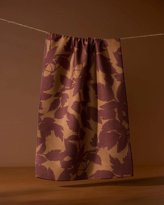 GEOMETRY RUSTLE TEA TOWEL