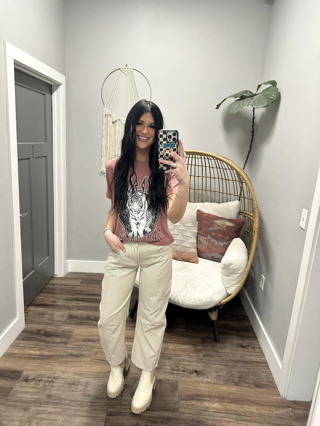 MAUVE WILD SOUL GRAPHIC TEE