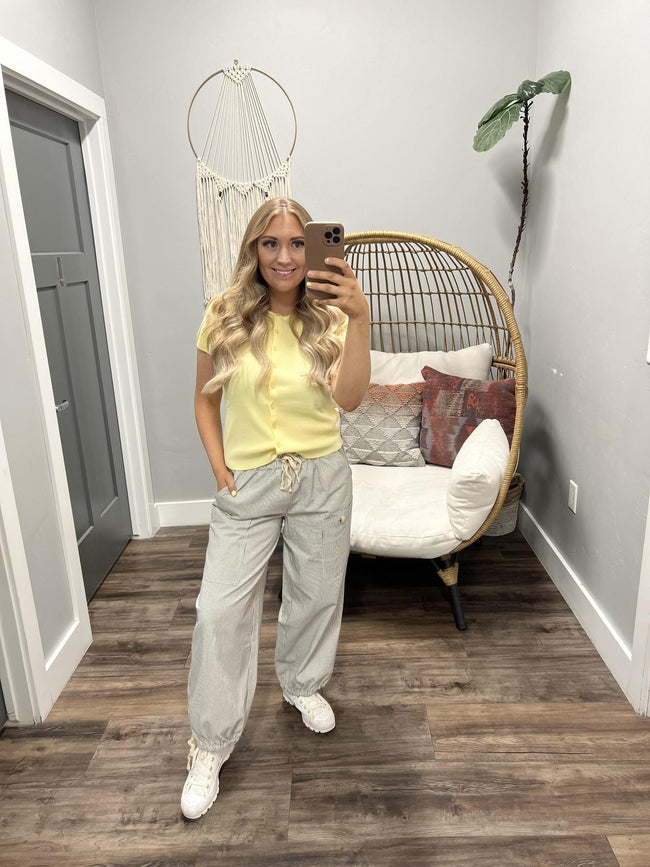 JUDY BUTTER SHORT SLEEVE HENLEY TOP