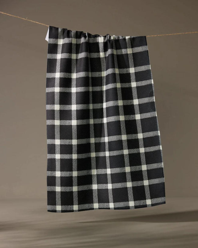GEOMETRY WICKLOW BLACK PLAID TEA TOWEL