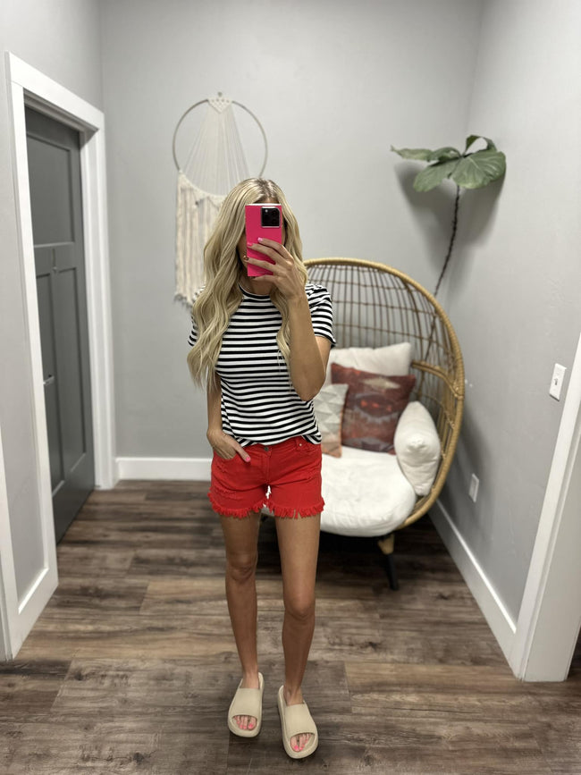 AUDREY BLACK STRIPED RIBBBED SHORT SLEEVE TEE