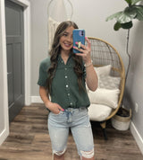 HUNTER BUTTON UP FREY TOP