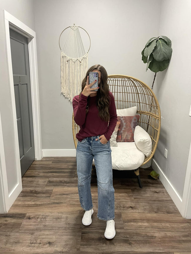 JEANA WINE LONG SLEEVE RIBBED BASIC TOP
