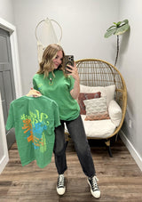 KELLY GREEN NEW YORK GRAPHIC TEE