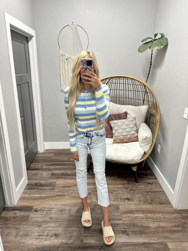 WHITLEY BUTTER AND BLUE STRIPE LONG SLEEVE HENLEY TOP