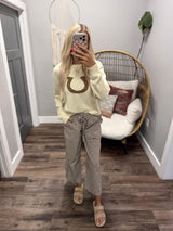 CREAM KNIT HORSESHOE SWEATER TOP