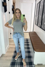 SILVER SHORT SLEEVE RIBBED TEE