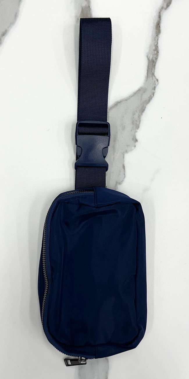 NAVY CROSSBODY BAG