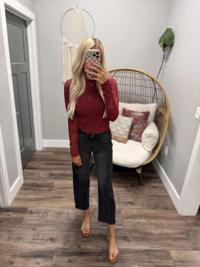 ROBBIE WINE LACE LONG SLEEVE TOP