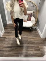 CREAM RIBBED PLEATHER PUFF SLEEVE BLOUSE