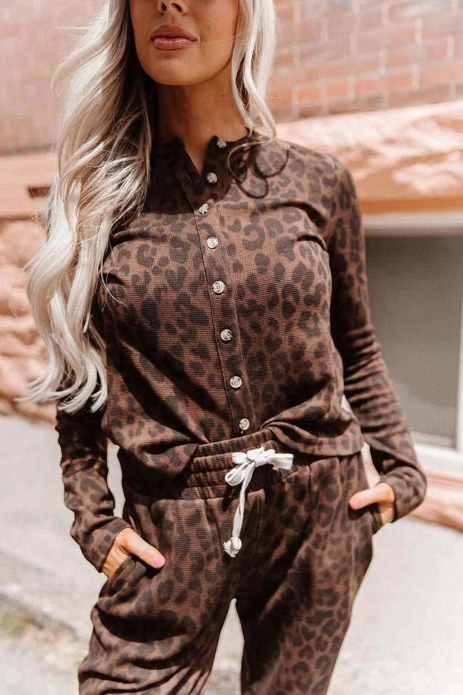 ROAM WILD BUTTON FRONT LONG SLEEVE TOP