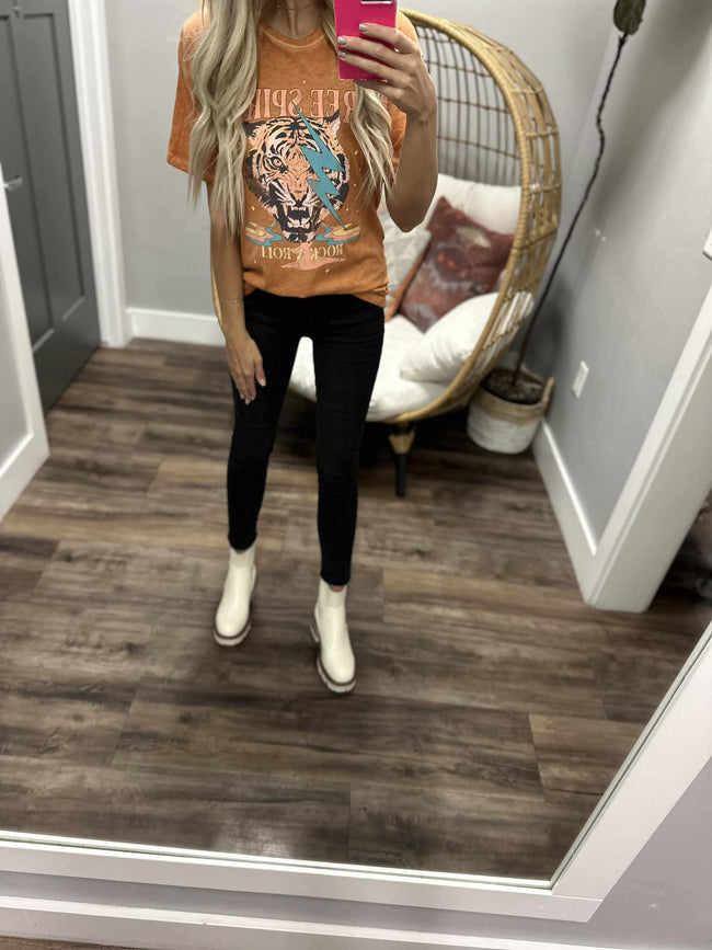 SEDONA WASHED FREE SPIRIT TEE