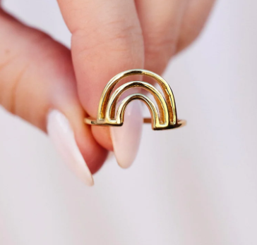 PURA VIDA GOLD CHASING RAINBOWS RING