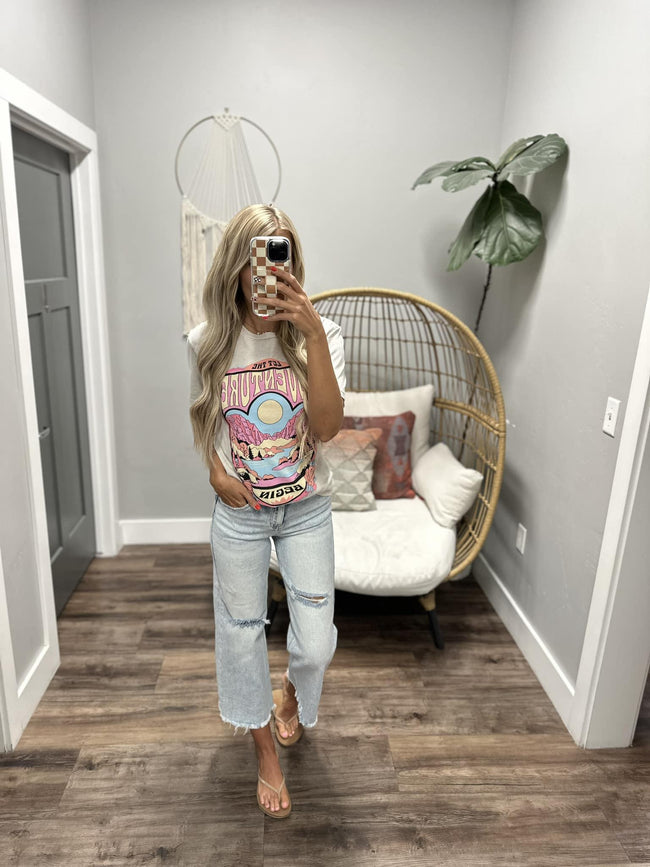 STONE WASHED LET THE ADVENTURE BEGIN TEE