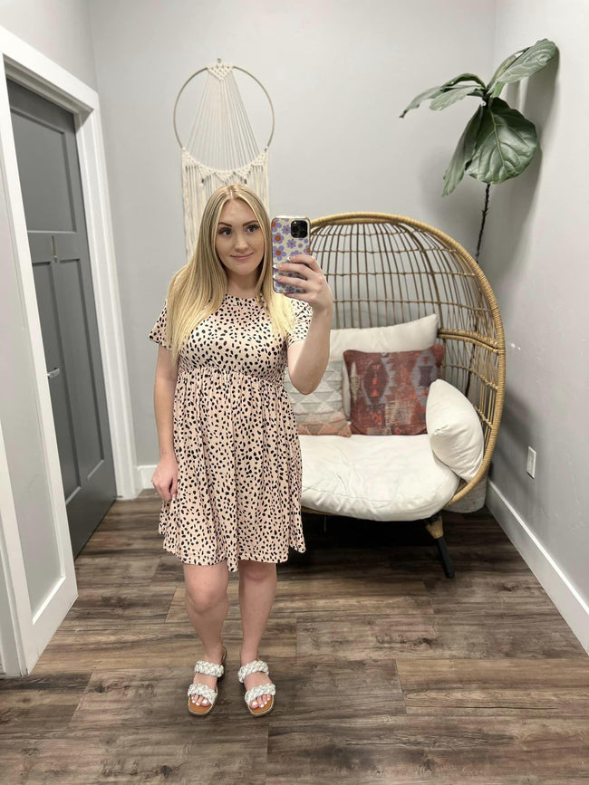 BRE LEOPARD PRINT KNEE LENGTH DRESS