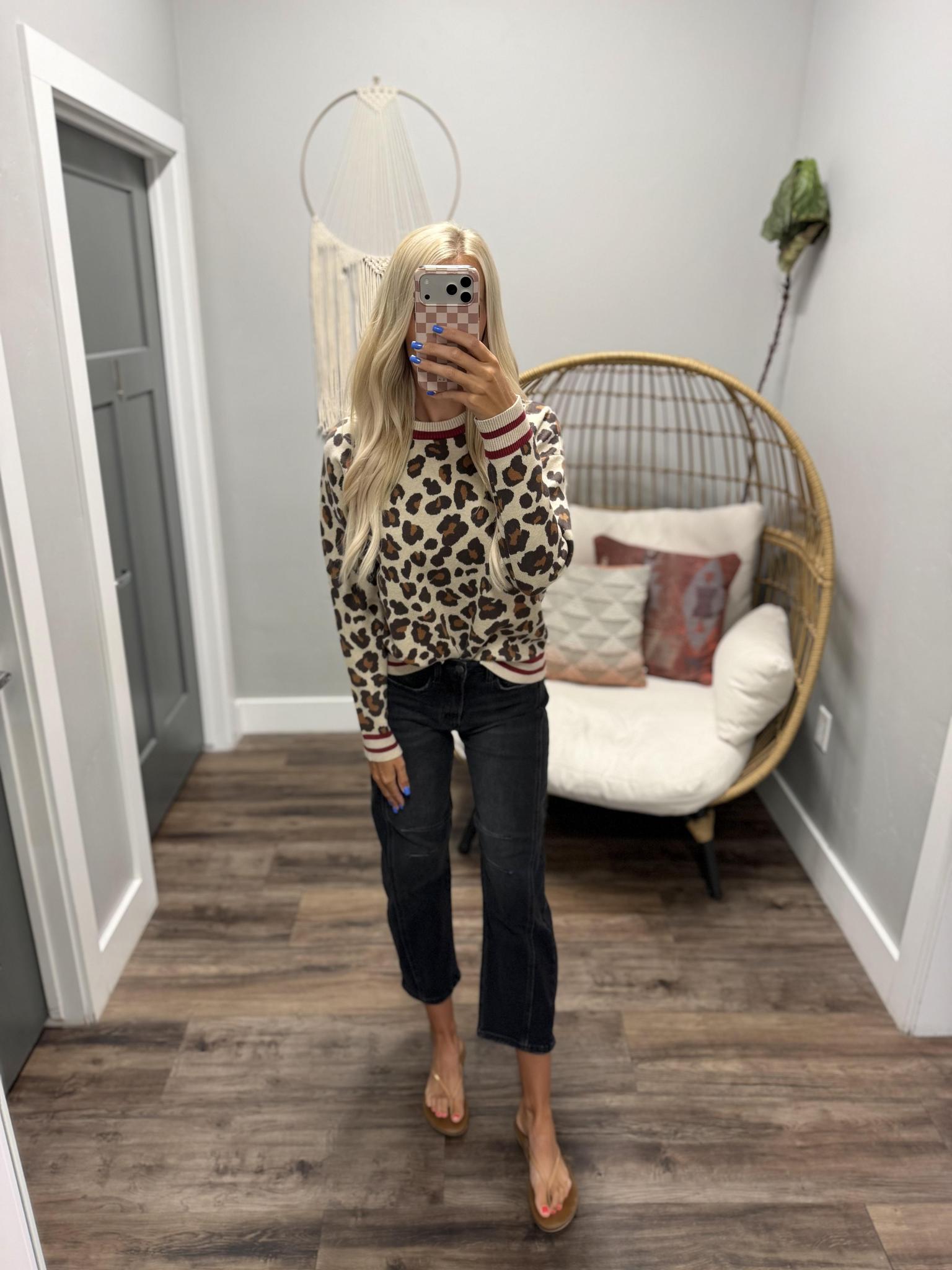 ALISHA BURGUNDY LEOPARD SWEATER TOP