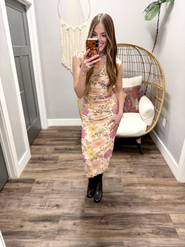 ELIZA FLORAL PRINT MESH RUCHED TOP
