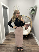 ERIN BLACK RIBBED LONG SLEEVE BASIC TOP