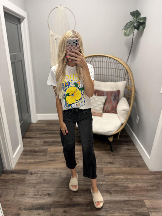 WHITE LISBON GRAPHIC TEE