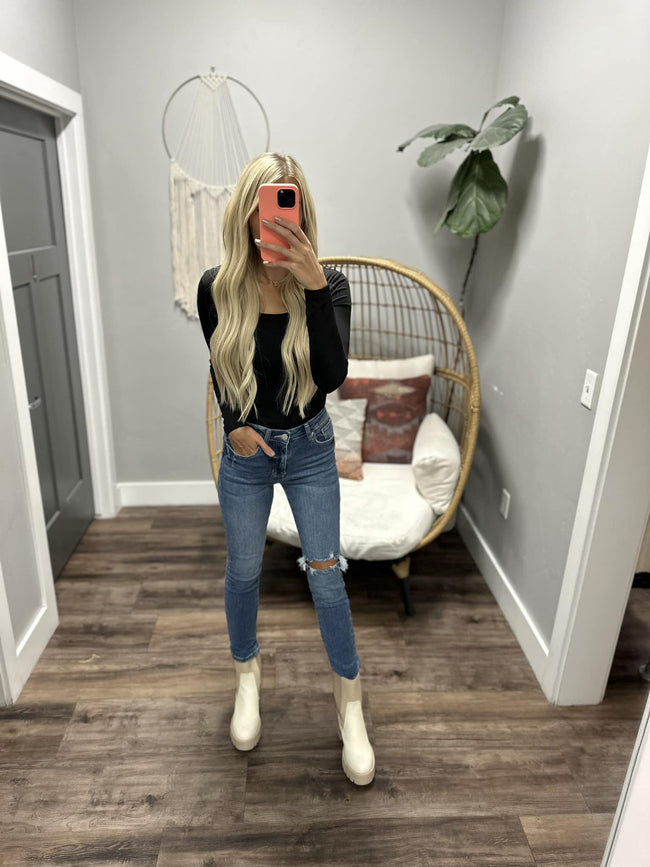 JODIE BLACK RIBBED LONG SLEEVE BODYSUIT
