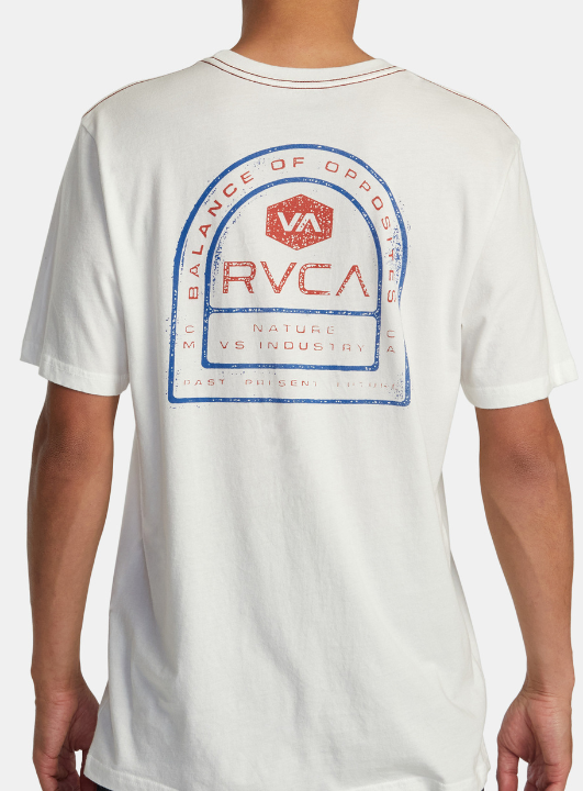 MENS ANTIQUE WHITE TRACT RVCA TEE