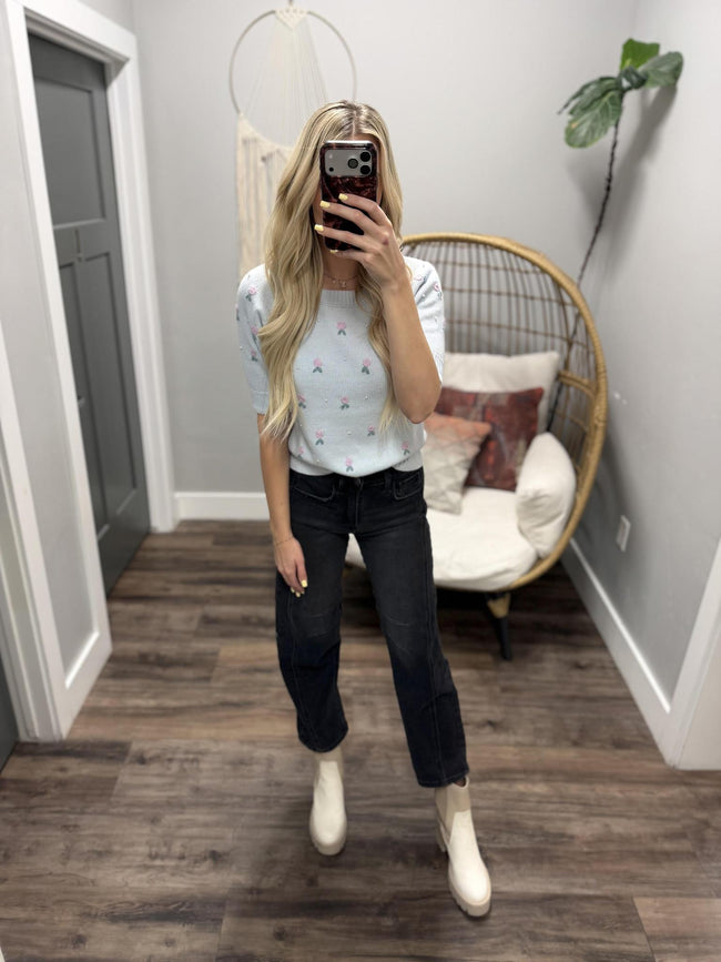MELANIE ICE BLUE FLORAL PEARL SHORT SLEEVE SWEATER TOP