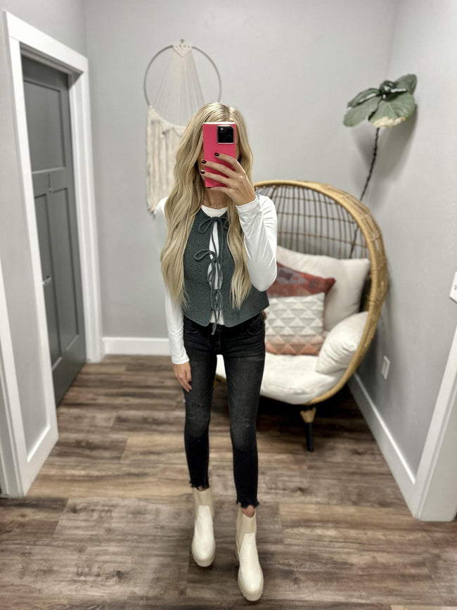 JAYLIE JADE TIE FRONT TEXTURE SWEATER VEST