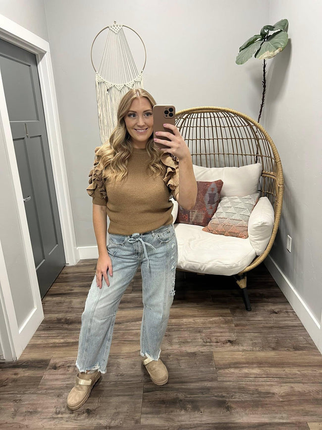 GLENDA CAMEL RUFFLE SHORT SLEEVE SWEATER TOP