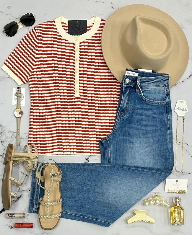 HENLEY KNIT SWEATER IN CINNAMON STRIPE