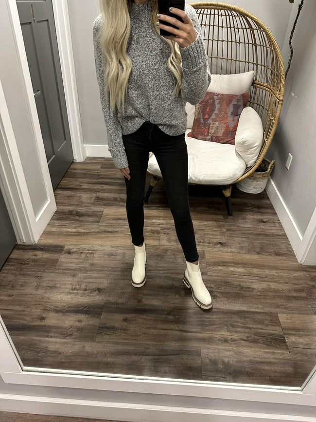 CAMRON HEATHER GREY KNIT SWEATER