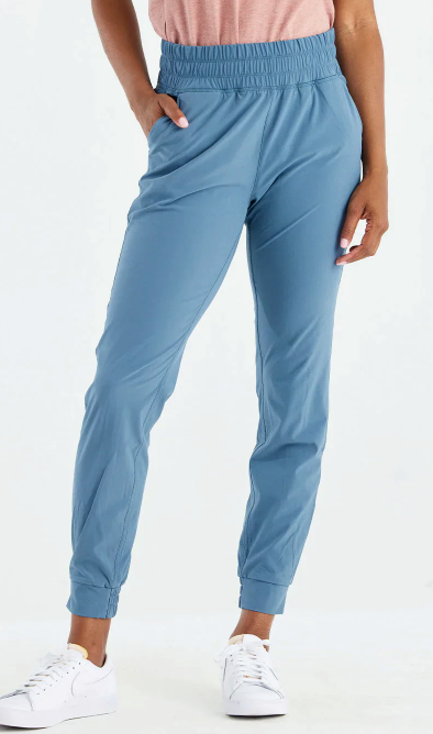 FREE FLY PULL ON BREEZE JOGGER PACIFIC BLUE– Indulge Boutique