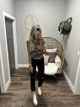STASSI LONG SLEEVE FLORAL TOP