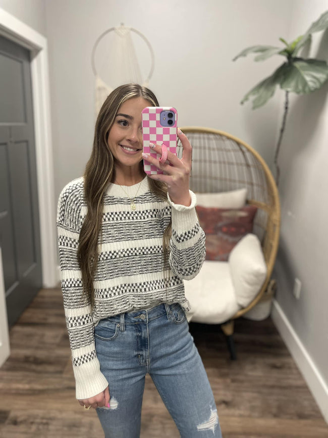 DANIELLE CREAM BLACK TEXTURE SWEATER TOP