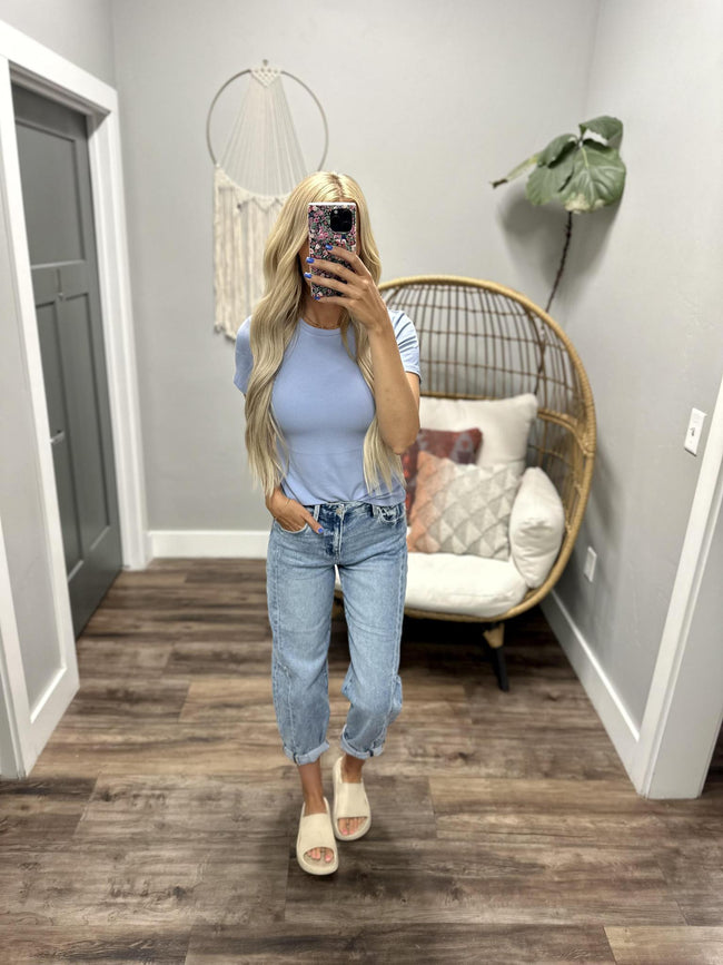 THE PERFECT RIBBED BASIC TEE IN DUSTY LILAC