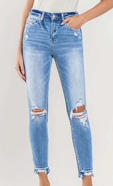 HIT THE RUNWAY HIGH RISE DISTRESSED DENIM