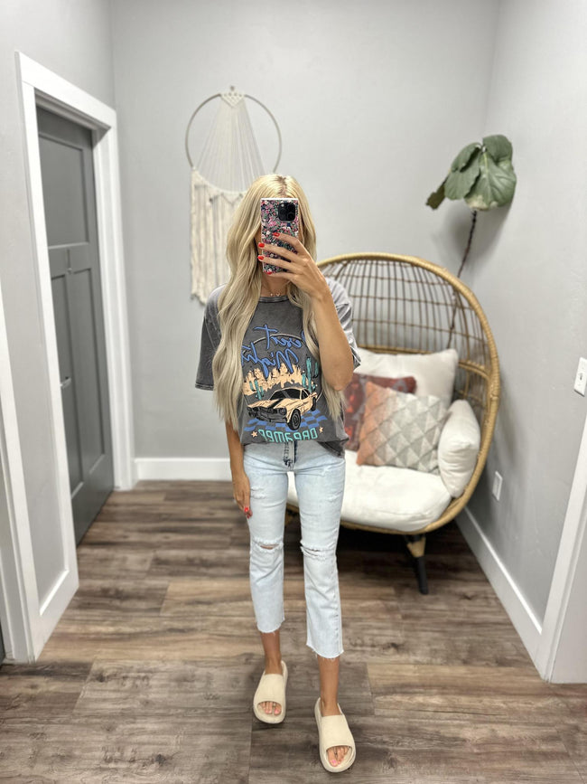 CHARCOAL DESERT NIGHT GRAPHIC TEE