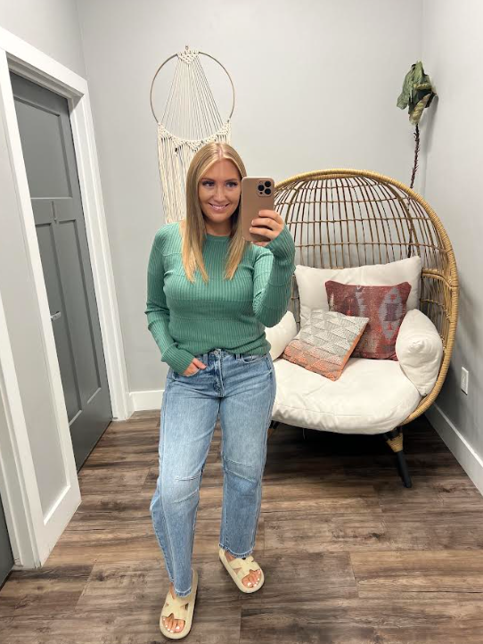 SAMI EMERALD GREEN PANEL LONG SLEEVE LIGHT WEIGHT SWEATER TOP