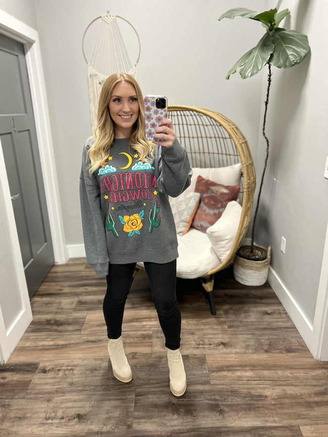 CHARCOAL MIDNIGHT COWGIRL GRAPHIC CREW SWEATER