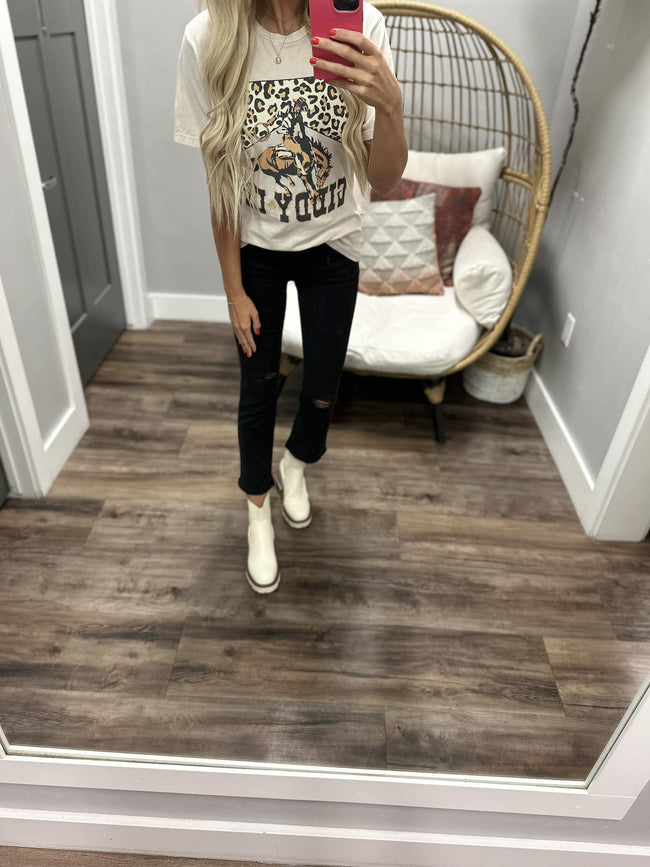 STONE WASHED GIDDY UP GRAPHIC TEE
