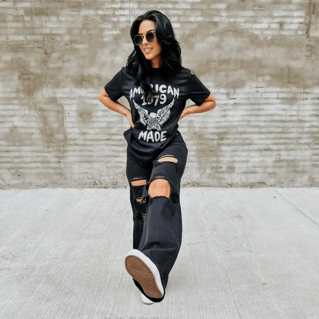 BLACK AMERICAN MADE GRAPHIC TEE