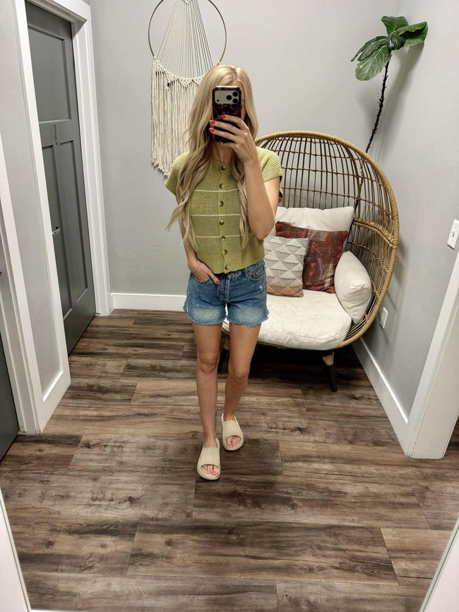 GEMMA MEDIUM WASHED DENIM SHORTS