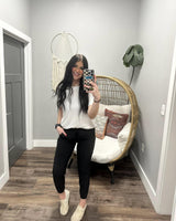 ROXANNE WHITE SHORT SLEEVE TEE