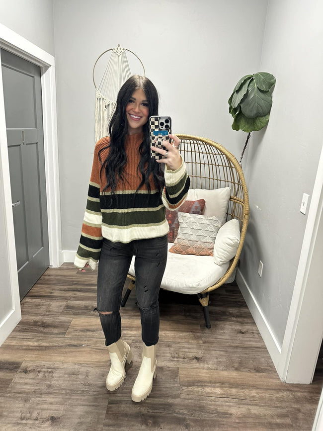 LAYTON RUST MULTI COLORBLOCK SWEATER TOP