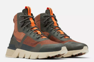 MENS SOREL KINETIC RUSH MID DARK AMBER BUFFALO SHOES