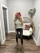 SAGEBRUSH RIBBED FLORAL SHORT SLEEVE TEE