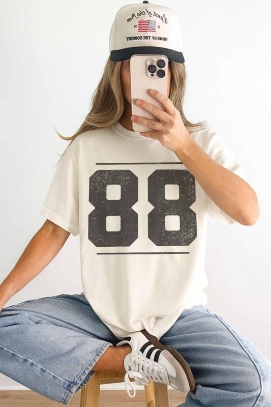 IVORY 88 VARSITY TEE