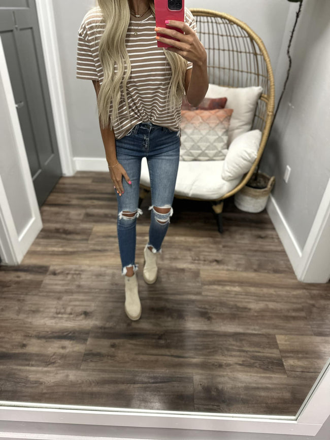 DOWN THE LINE MOCHA STRIPE TEE