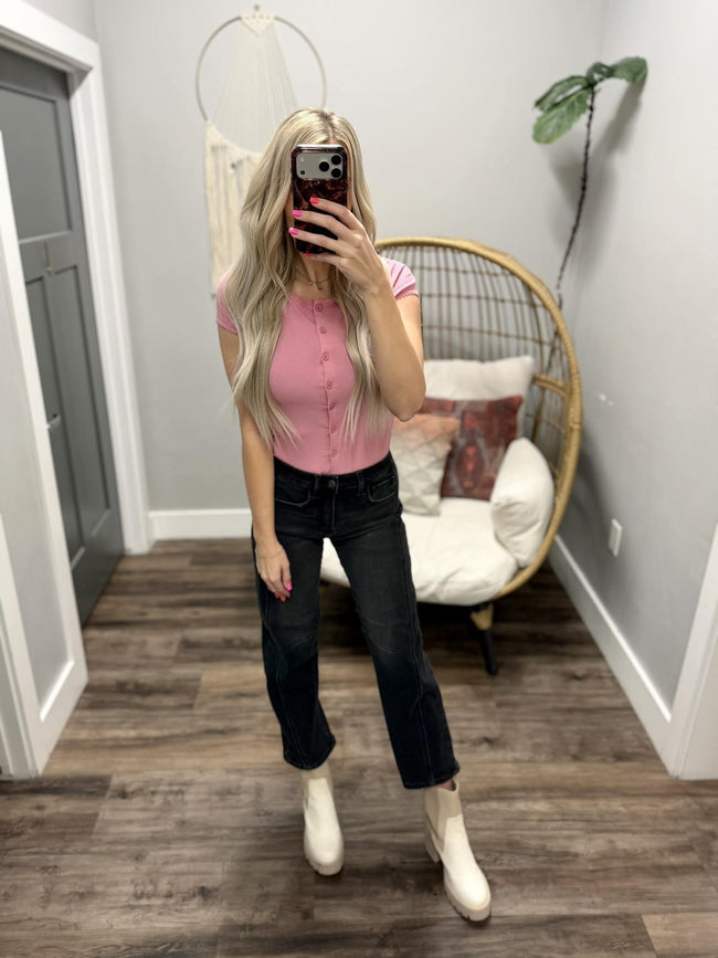 VAL ROSE PINK SHORT SLEEVE BUTTON FRONT DETAIL TOP